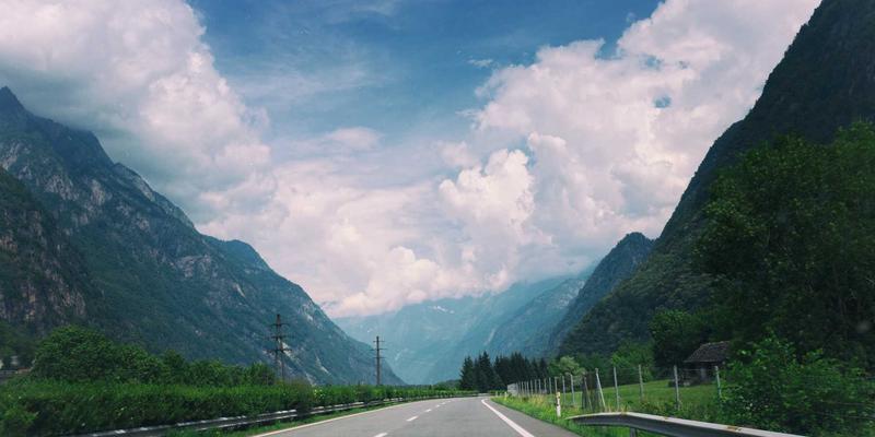 圣亨多、人参、灵芝：三大天然助眠瑰宝，打造深度睡眠的睡前仪式